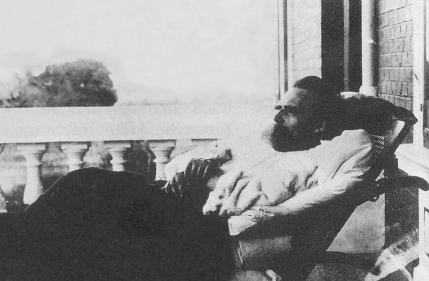 Nietzsche’nin “Deliliğin” Ardındaki Son Günlerinin Kamera Görüntüleri
